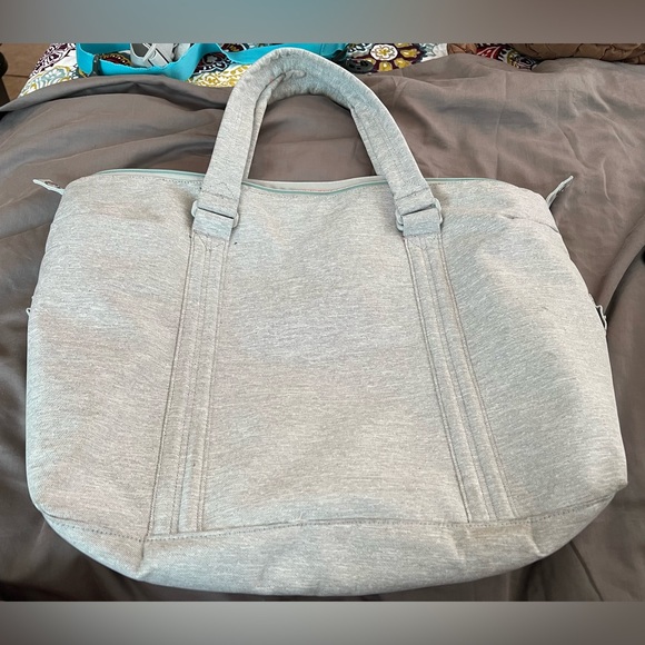 Herschel Supply Co Strand Sprout
Diaper Bag Light Gray Crosshatch - Picture 4 of 10